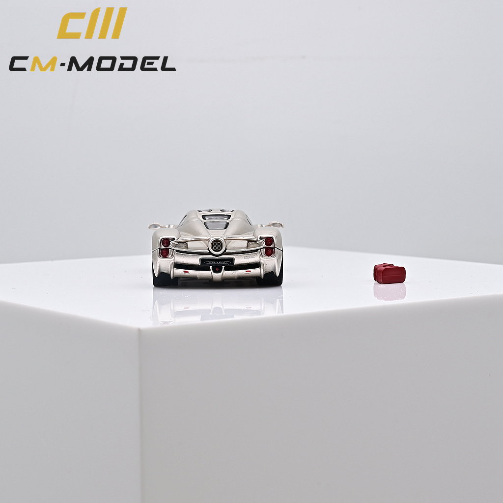 CM MODEL 1/64 PAGANI UTOPIA - CHAMPAGNE GOLDEN_2