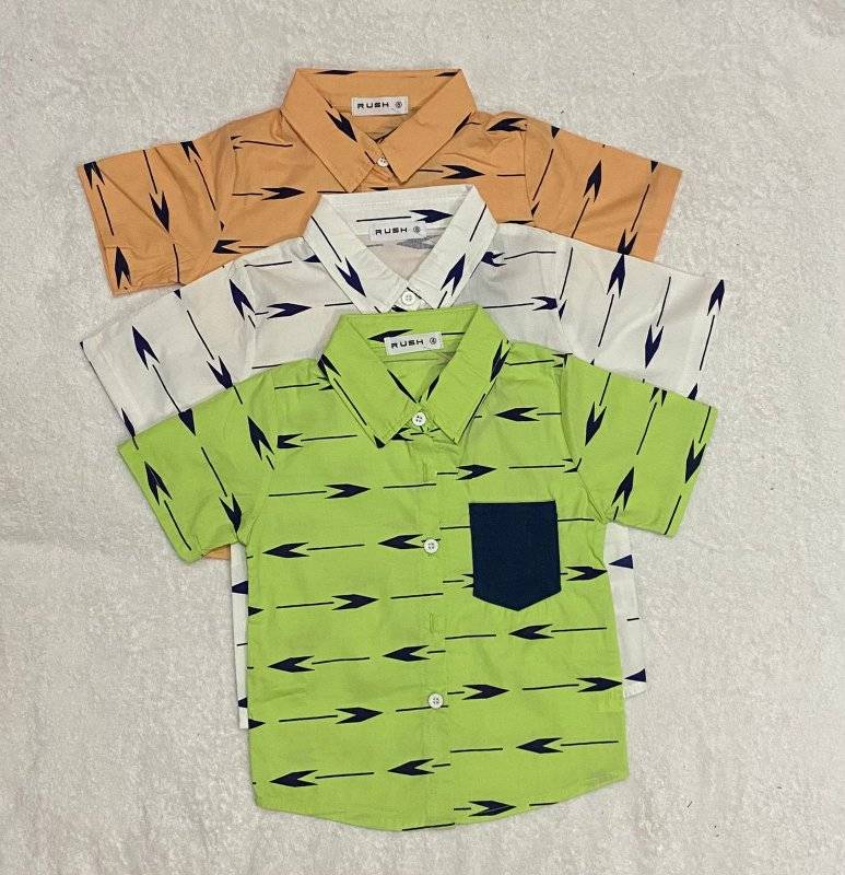 GRAPHIC PRINT SHIRT