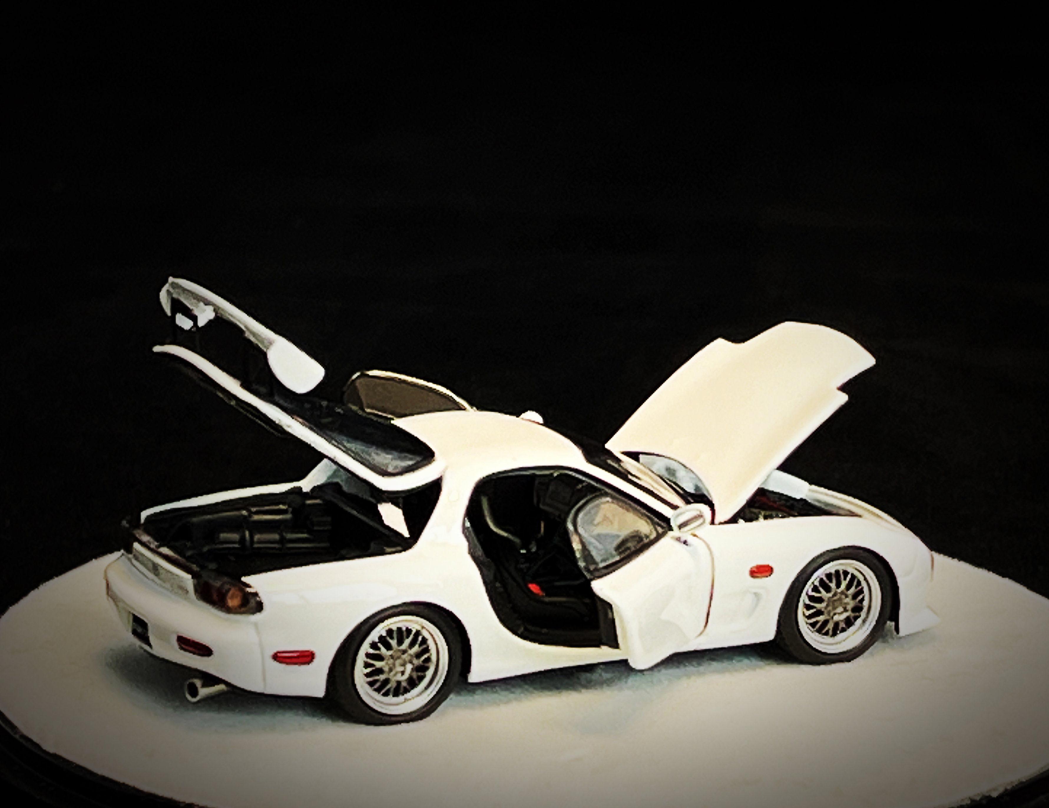 PGM MODEL 1/64 MAZDA RX7 - WHITE_1