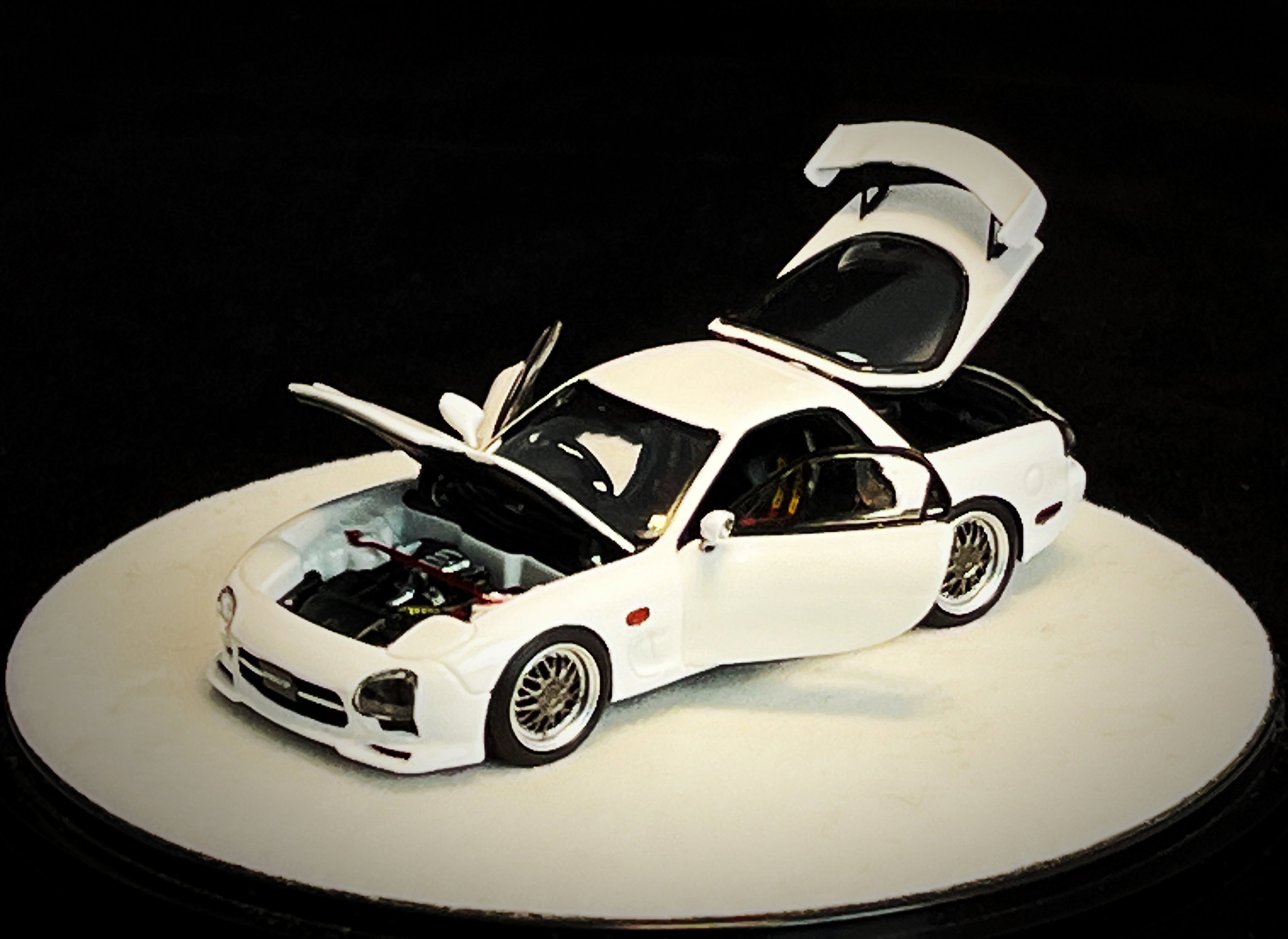 PGM MODEL 1/64 MAZDA RX7 - WHITE_4