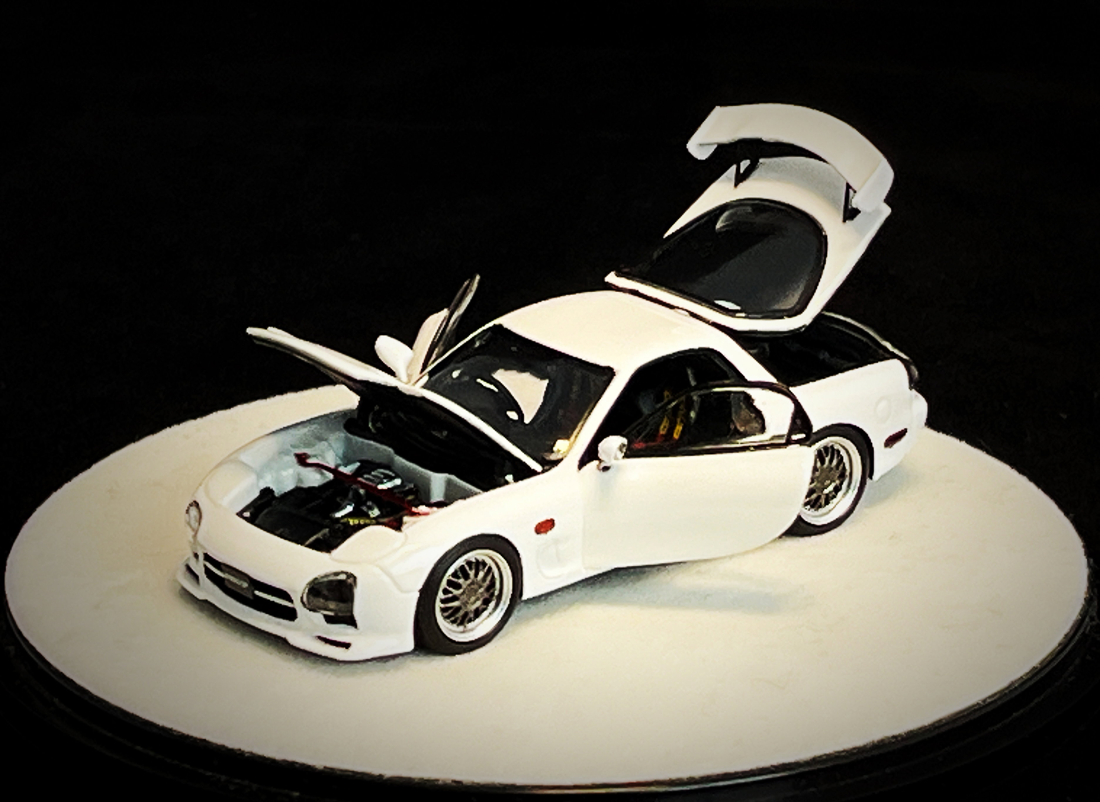PGM MODEL 1/64 MAZDA RX7 - WHITE_4