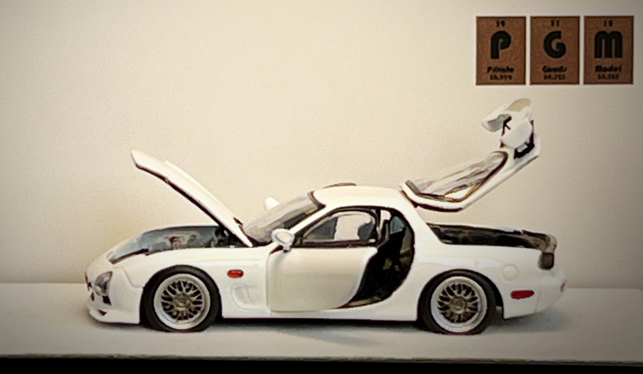 PGM MODEL 1/64 MAZDA RX7 - WHITE_7
