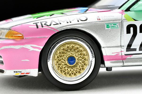 TLVN MODEL 1/64 AXIA SKYLINE SILVER_3