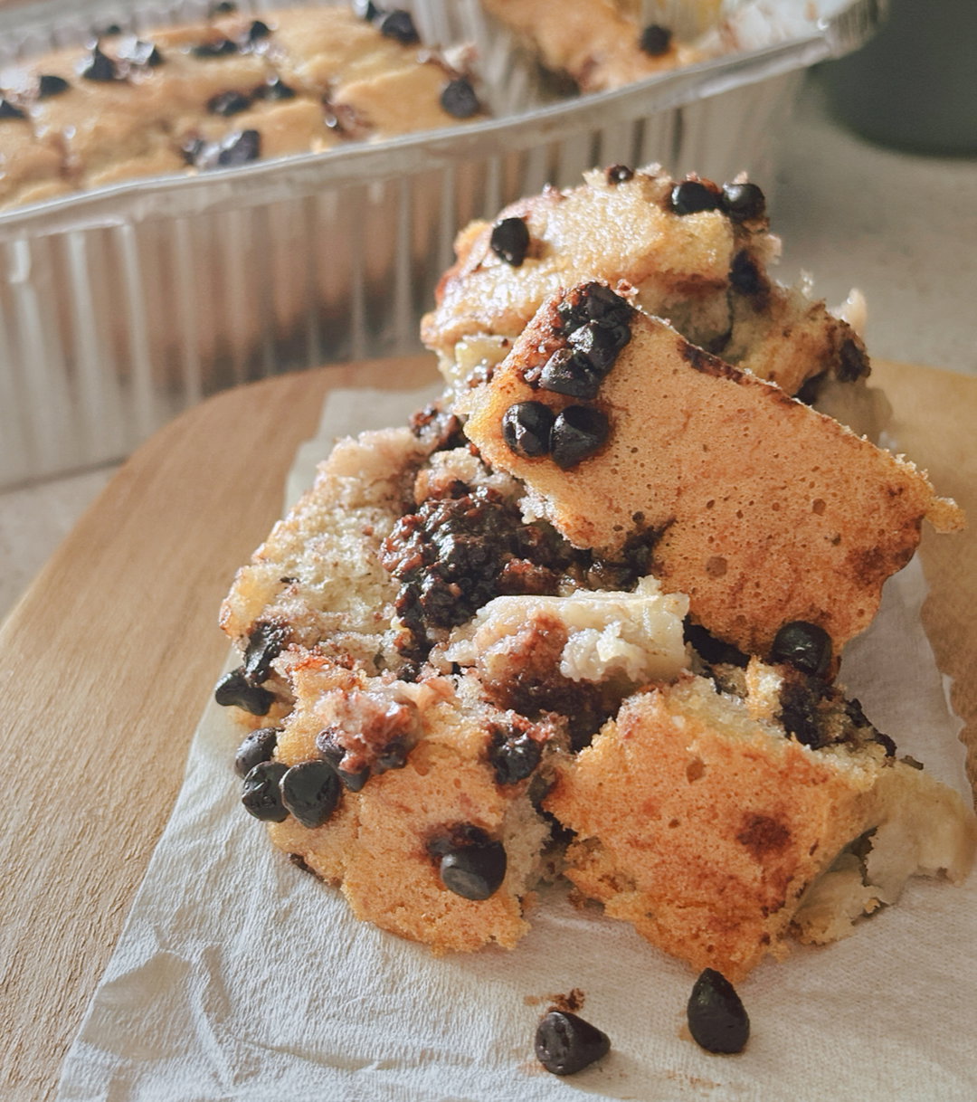 Chocolate chips banana cake! 😍