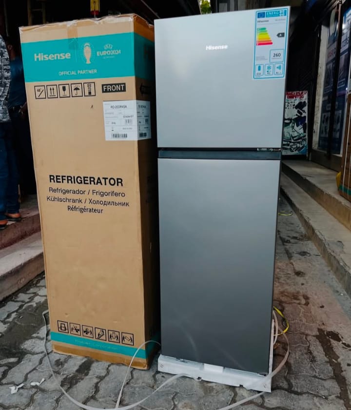 HISENSE 154L FRIDGE _0