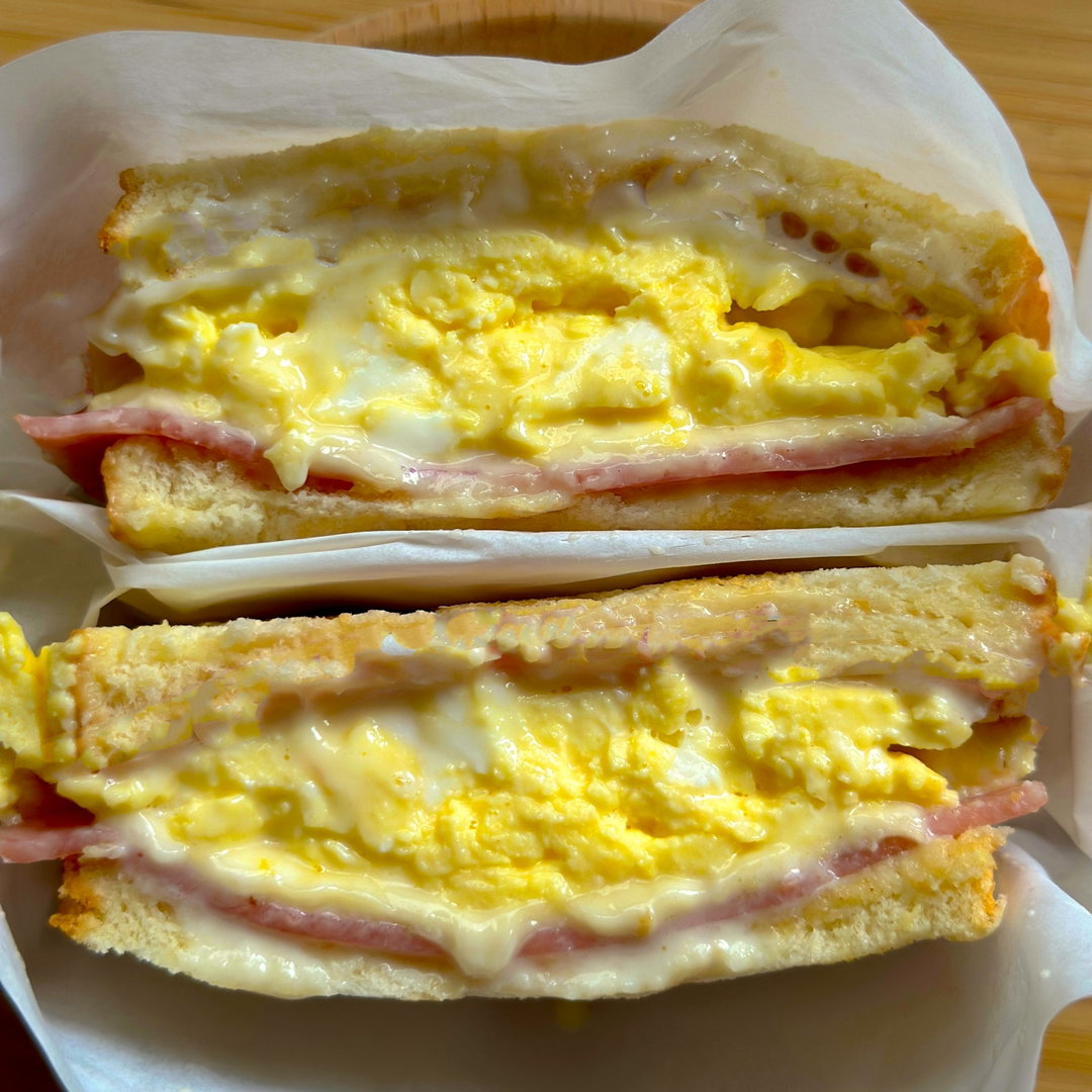 Eggs & Cheese Sandwich