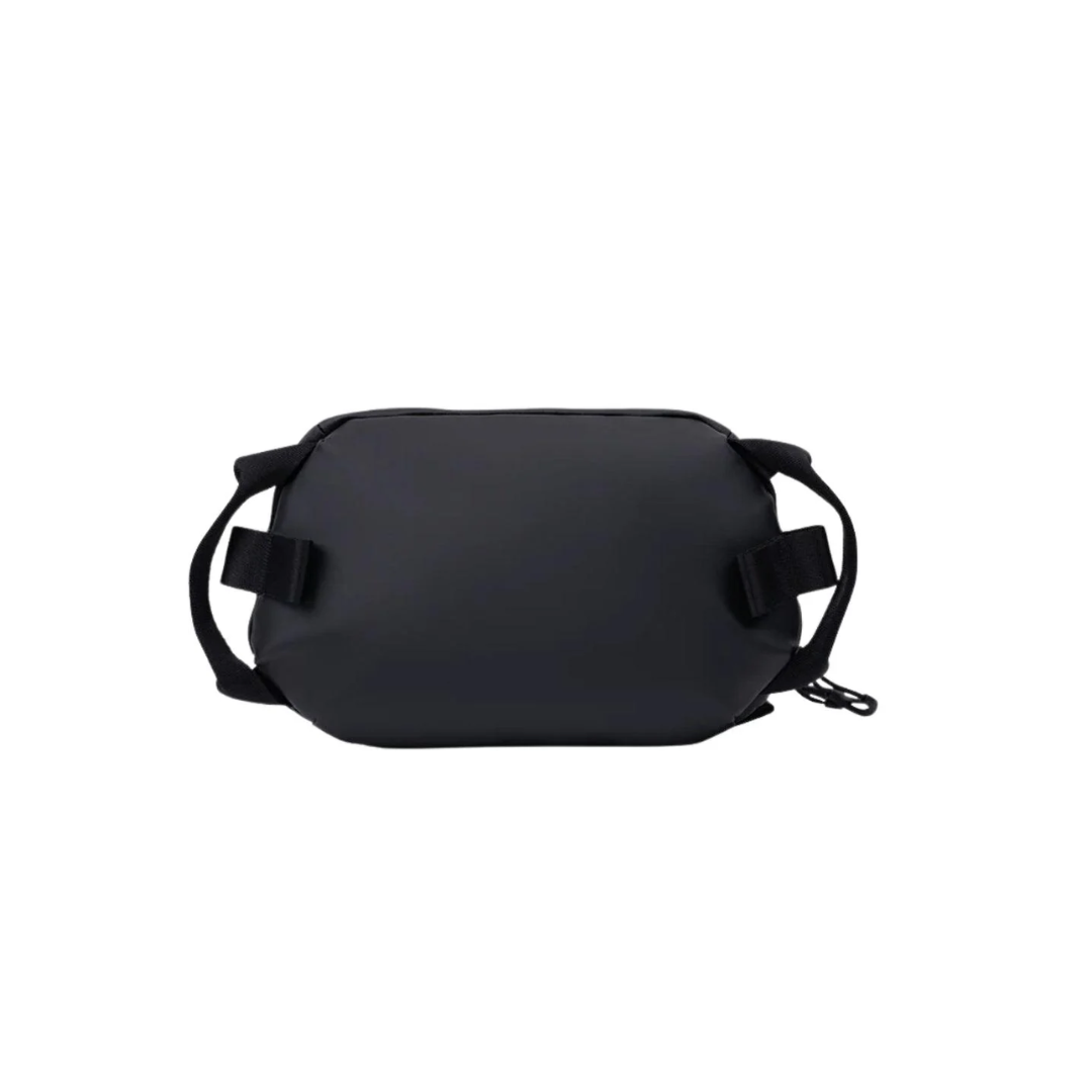 WANDRD Tech Bag (Large) - Black_1