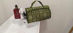 Trousse de voyage Abena