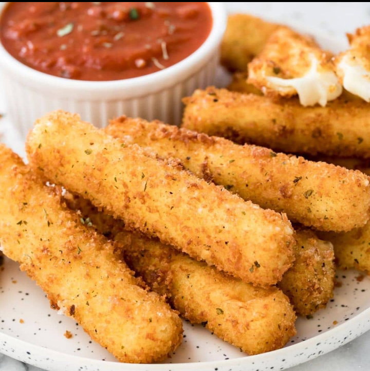 Mozzarella sticks_0