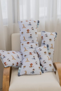 BearyBeary Pillows & Bedding
