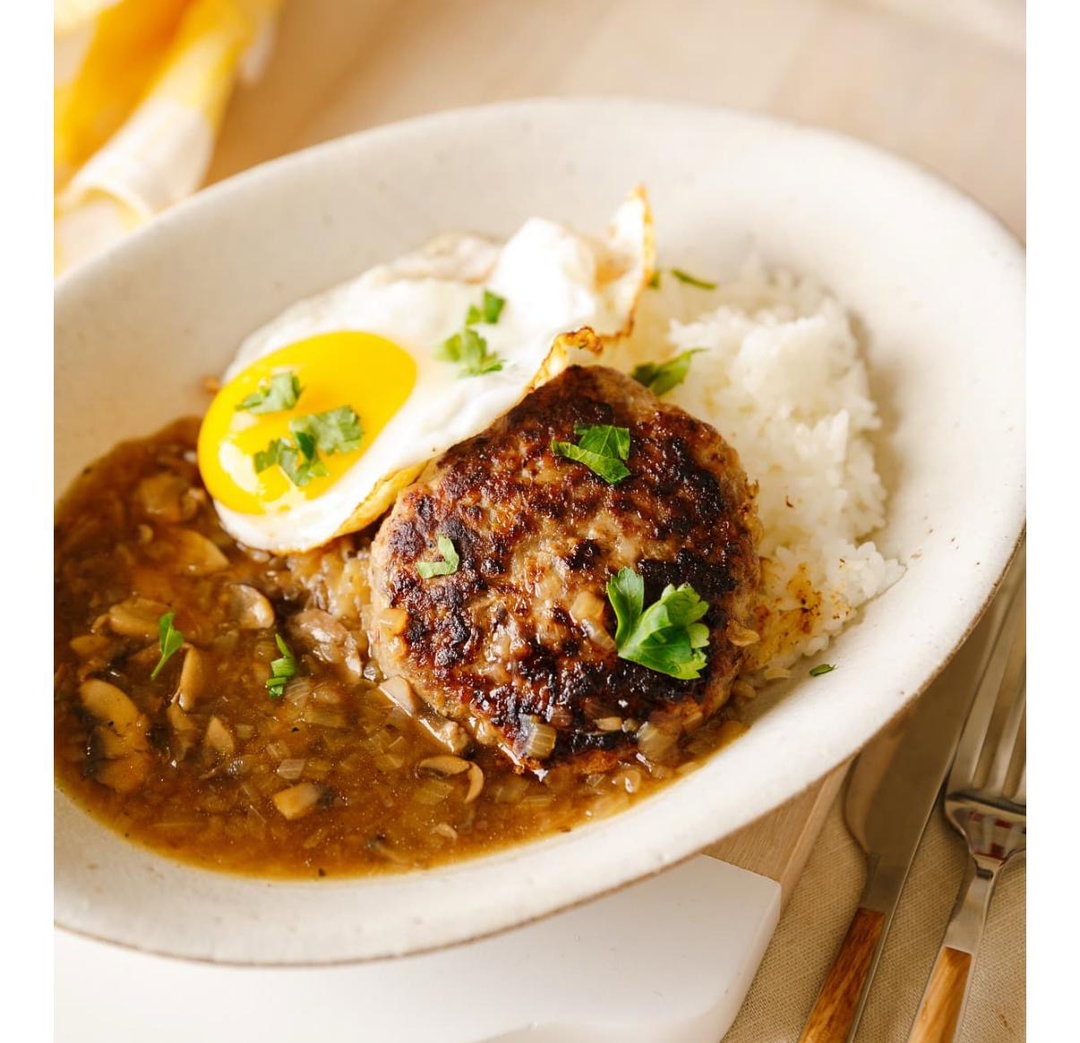 Hamburger with Garlic Butter Rice (Halal)