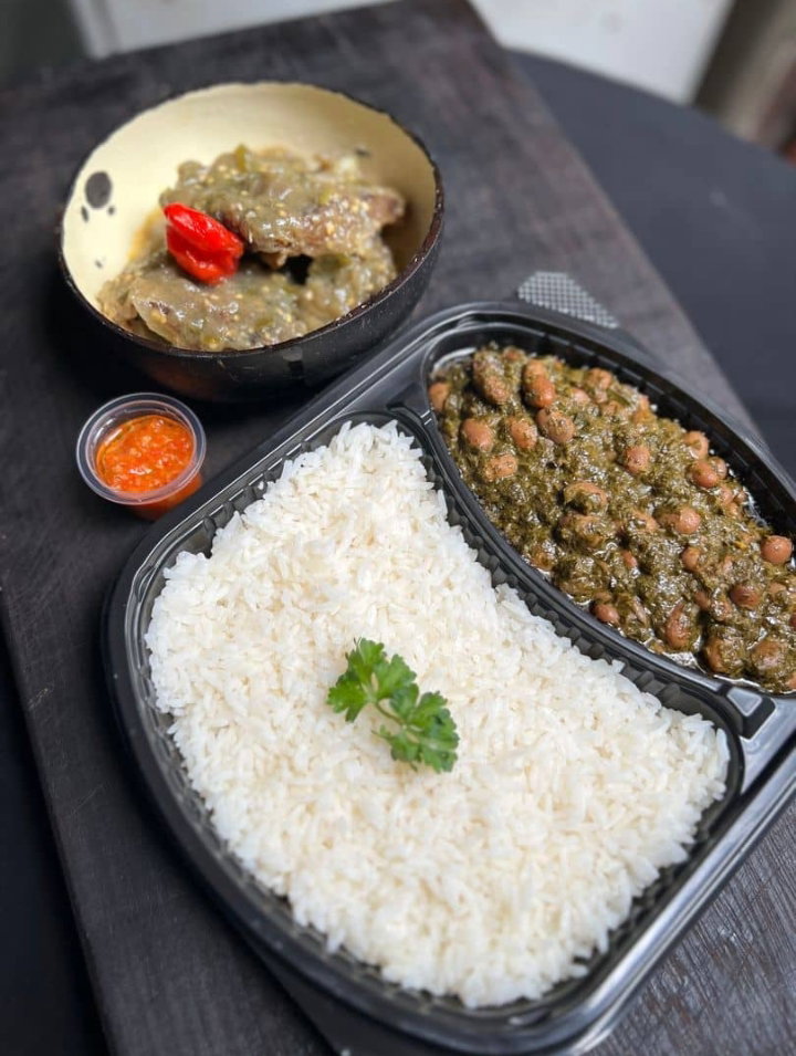 Riz+ pondu madesu + poisson salé