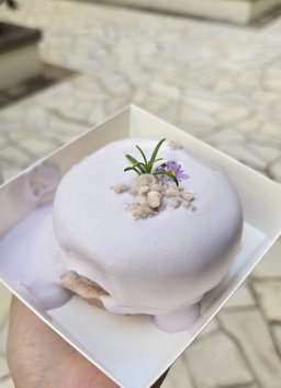 Mini Taro cake