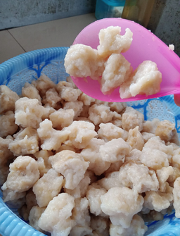 PEMPEK DIVA