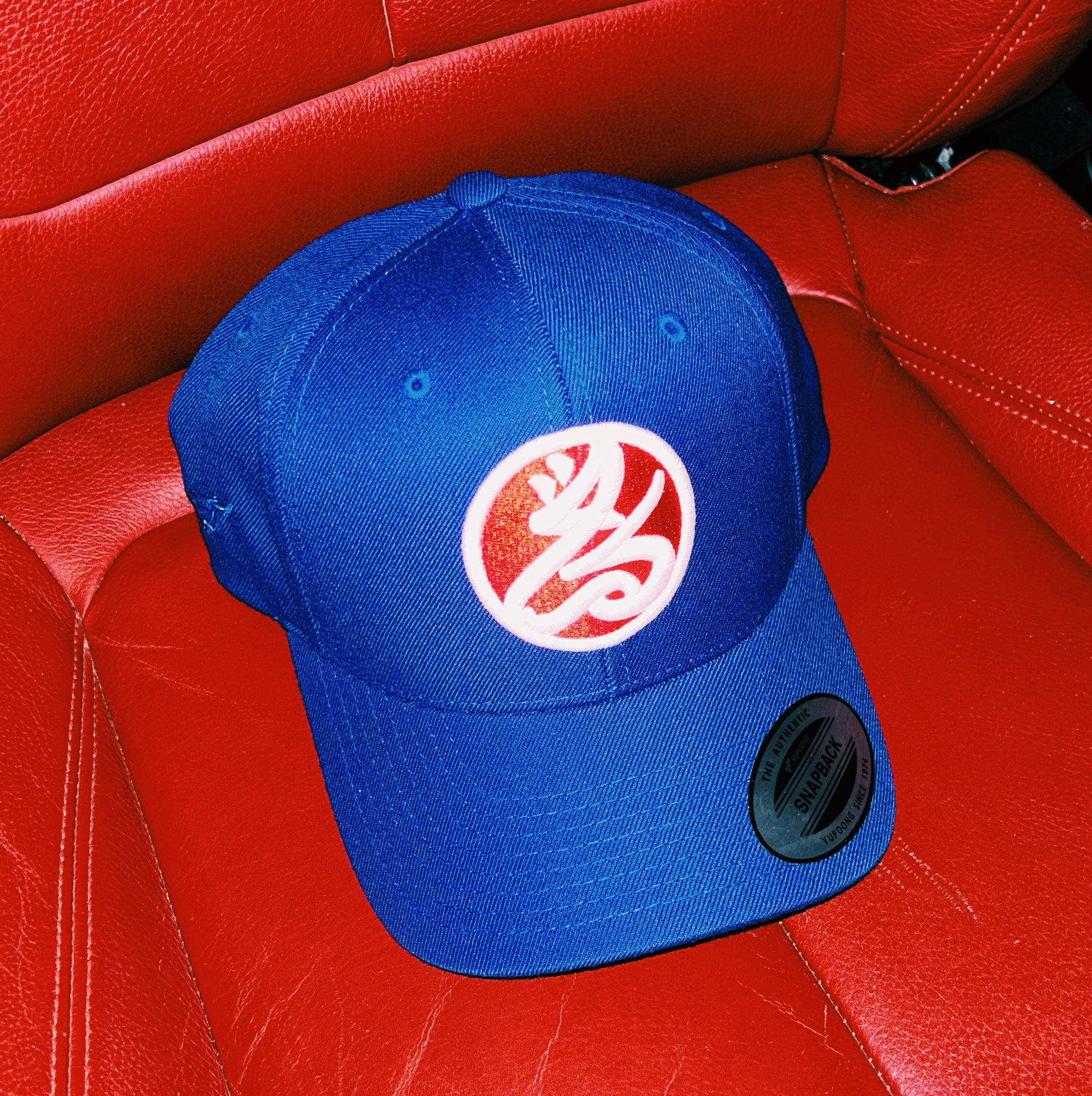 Circle كُمّة Logo Snapback (ROYAL BLUE)_0