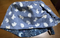 Night Animals/ Polar Bears Blue Reversible Scrub Cap