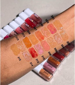 Gloss Avour 