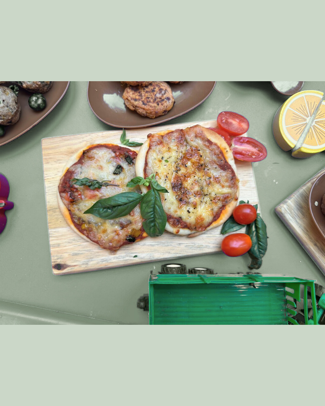 High Protein Mini Pizzas | Tots_3