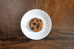 Chocolate Chip Cookie