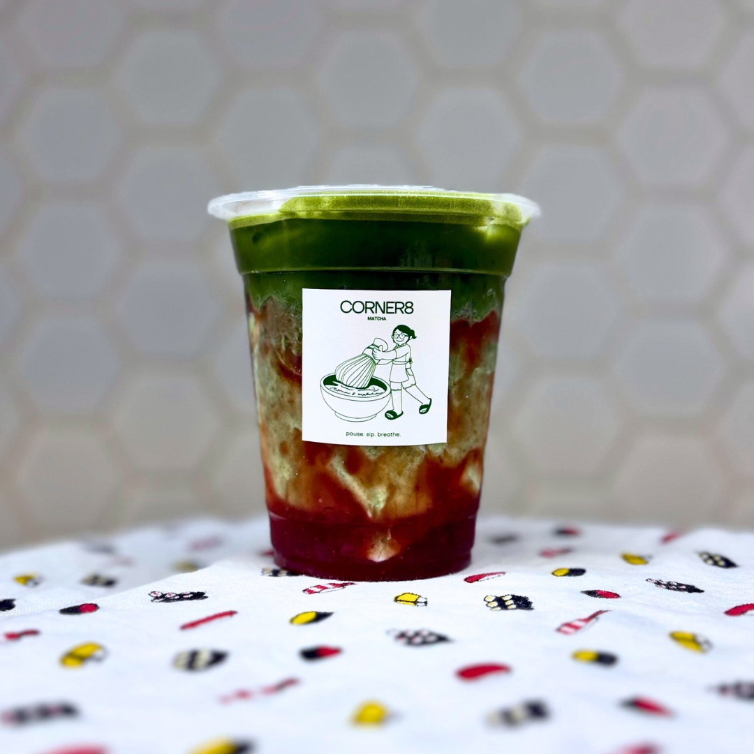 Strawberry Matcha Latte (Iced)