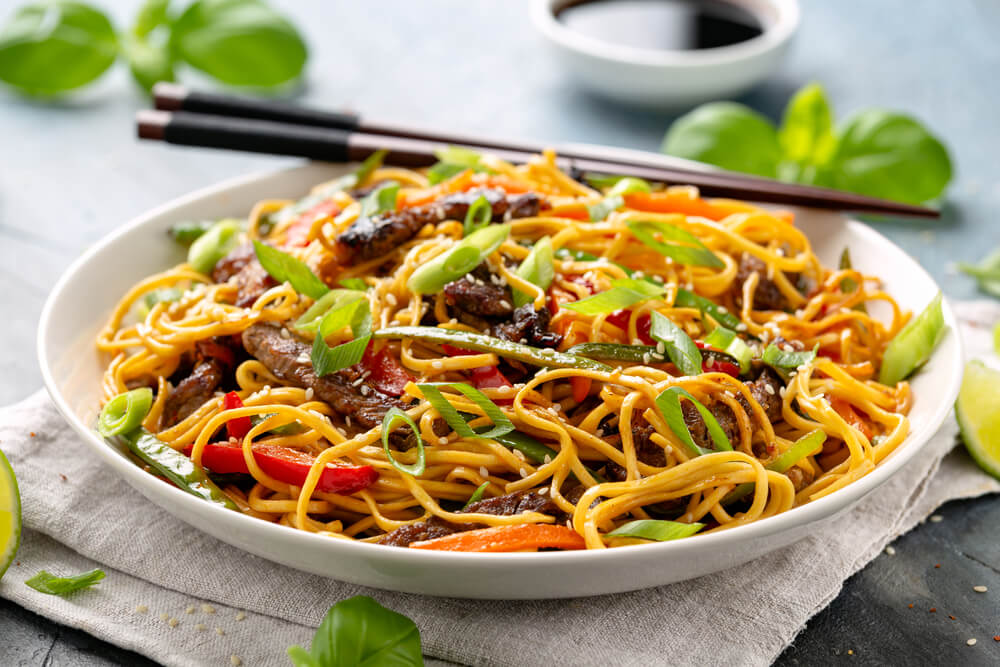 Spaghetti sautés aux légumes
