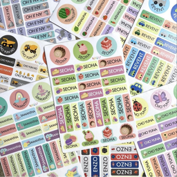LABEL NAMA KARAKTER