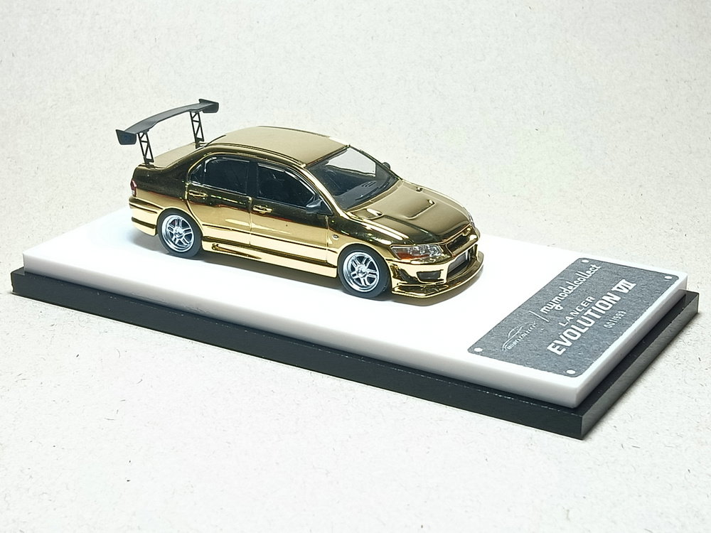 MODELCOLLECT 1/64 MITSUBISHI EVO 7 - GOLD CHROME_2