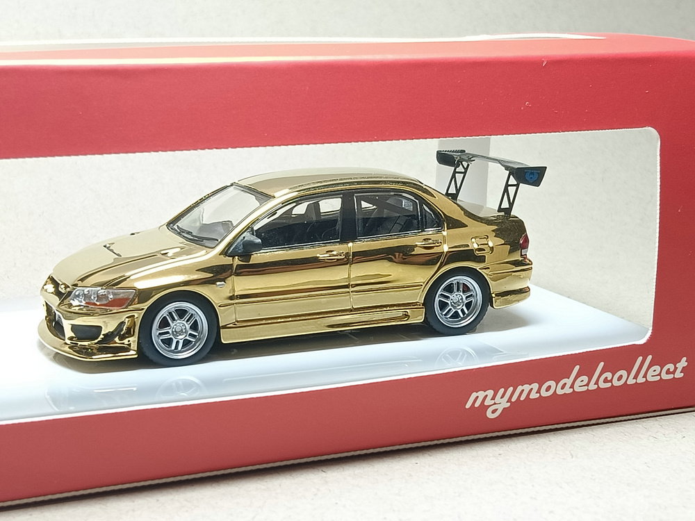 MODELCOLLECT 1/64 MITSUBISHI EVO 7 - GOLD CHROME_1