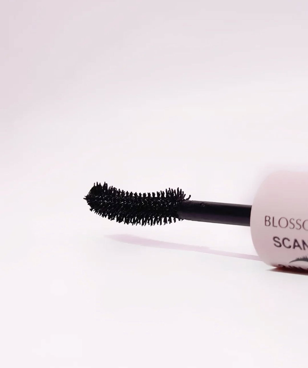 BLOSSOMAKEUP™ SCANDALOUS – Mascara 2-en-1_1