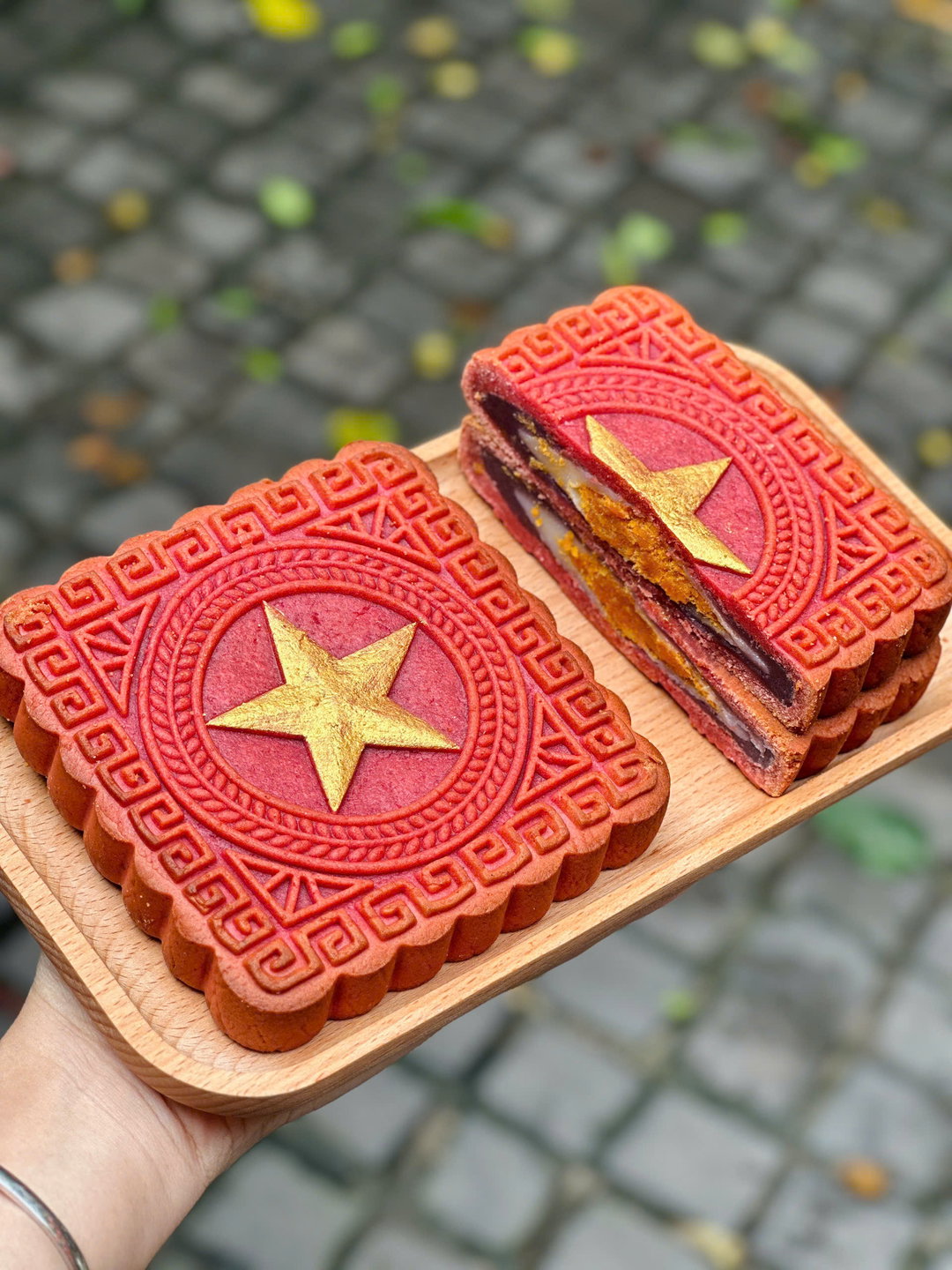 Khoai Môn Mochi Chà Bông Trứng Muối 320gr