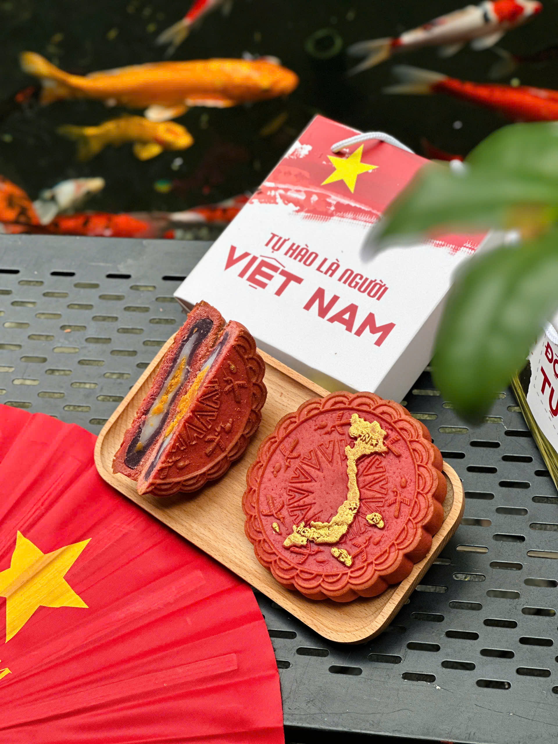 Khoai Môn Mochi Chà Bông Trứng Muối 320gr_1