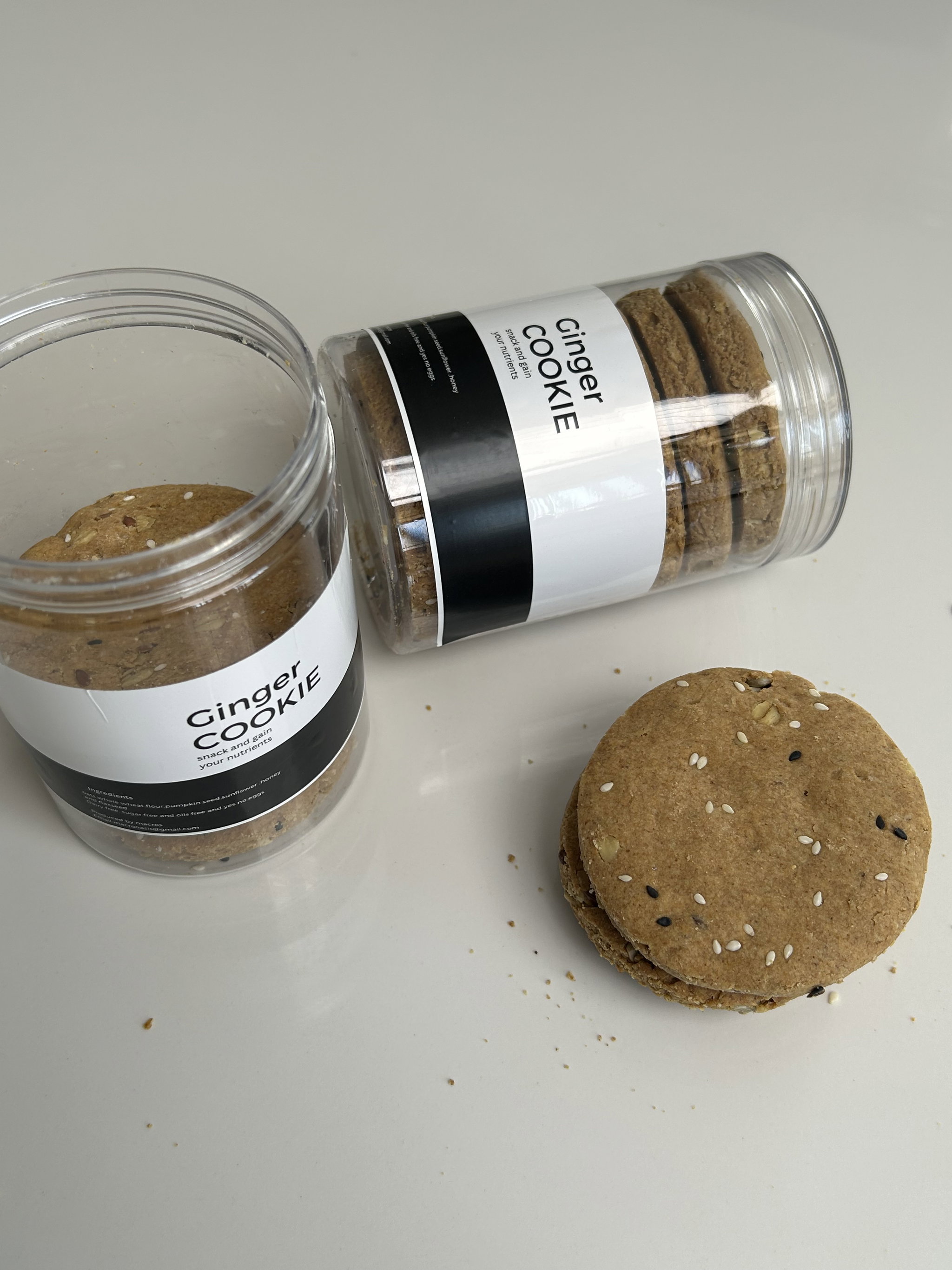 Small ginger cookies_0
