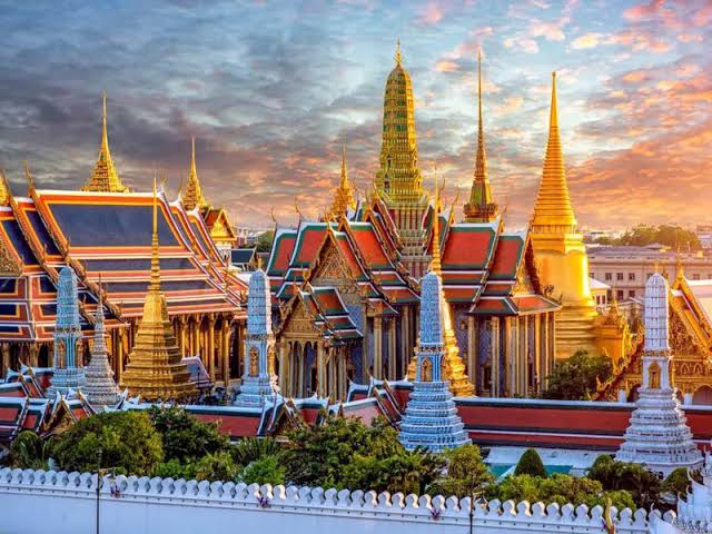 Bangkok: Famous Markets and Dragon Temple Guided Day Tour_2