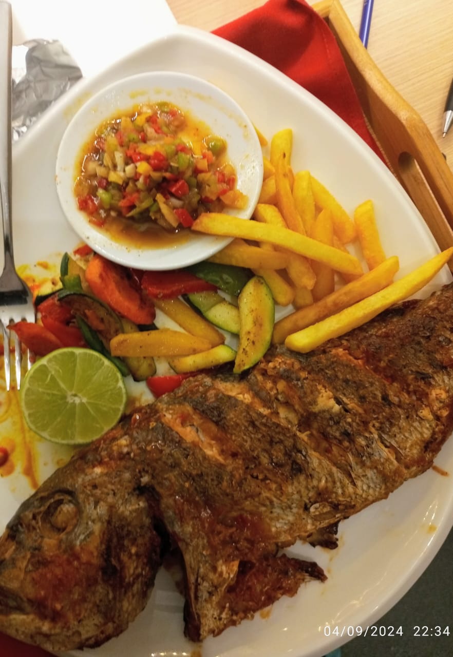 Riz sauté au poisson chinchard_0