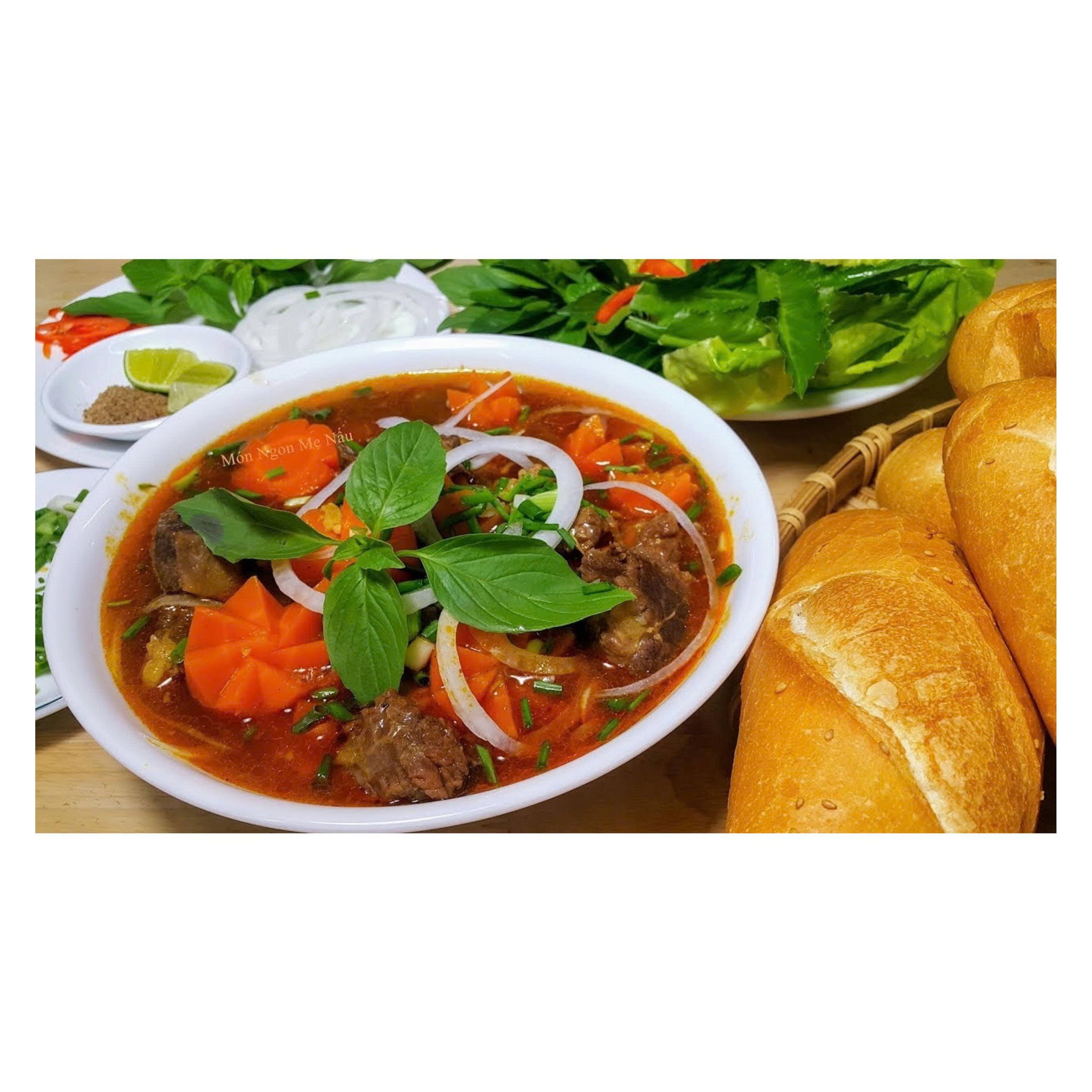 BÁNH MÌ BÒ KHO_0