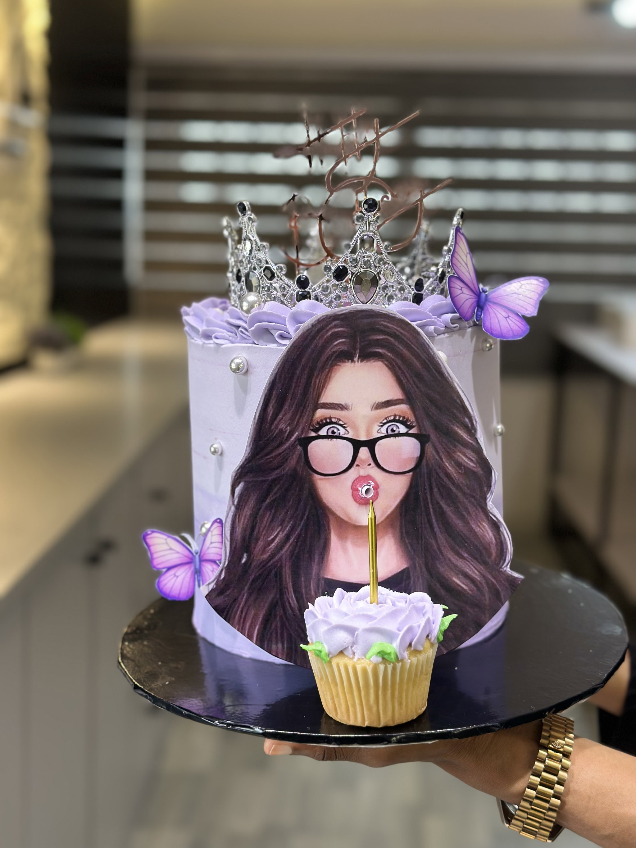 The Blow Out Cake!_0