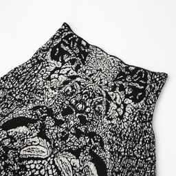 Falda acampanada en blanco y negro con estampado artístico animal - Size S