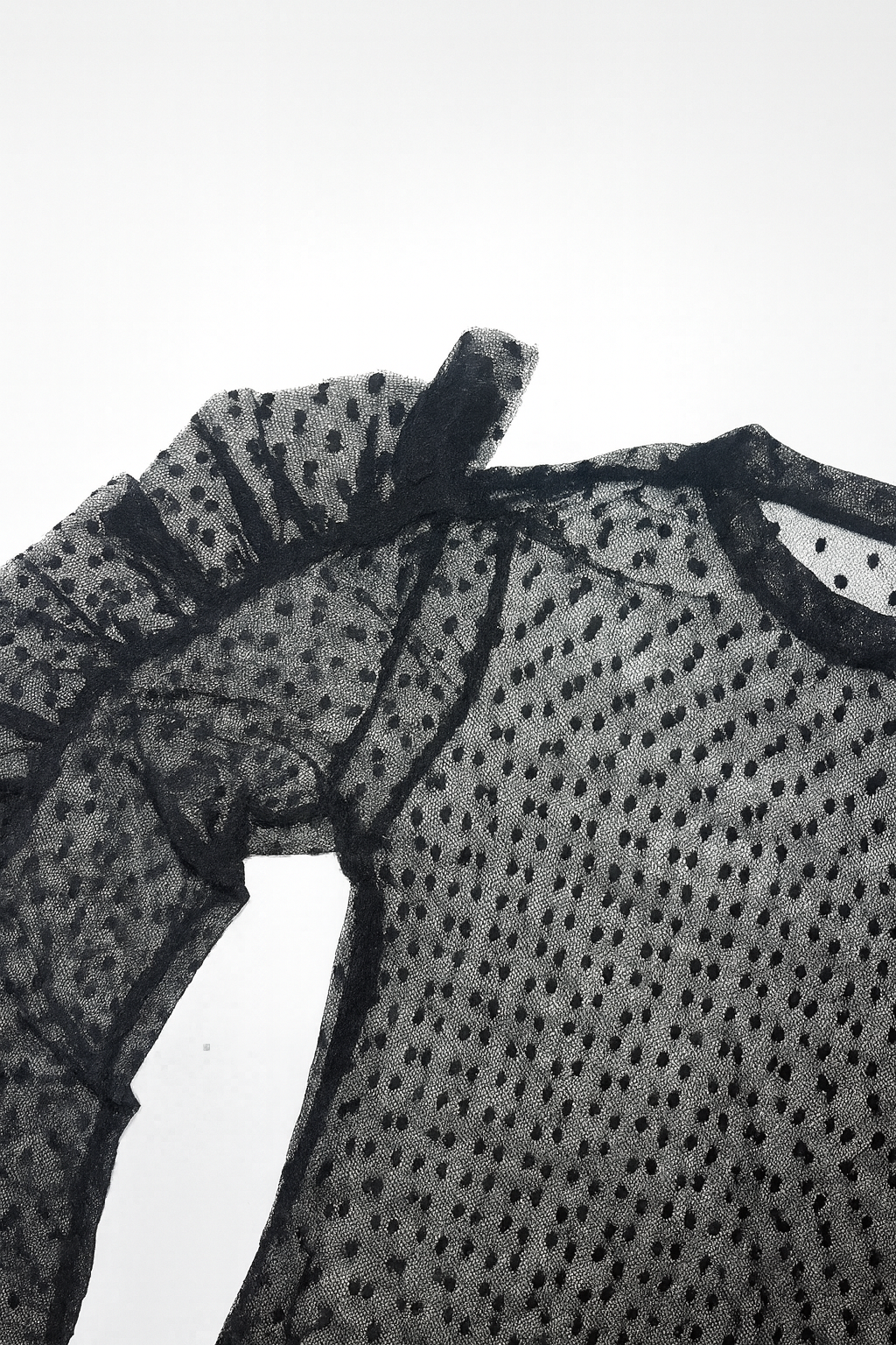 Body negro de tul plumeti con mangas de volantes - Size S_1