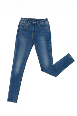 Jeans azul de tiro medio con diseño deshilachado en la pretina - Size M