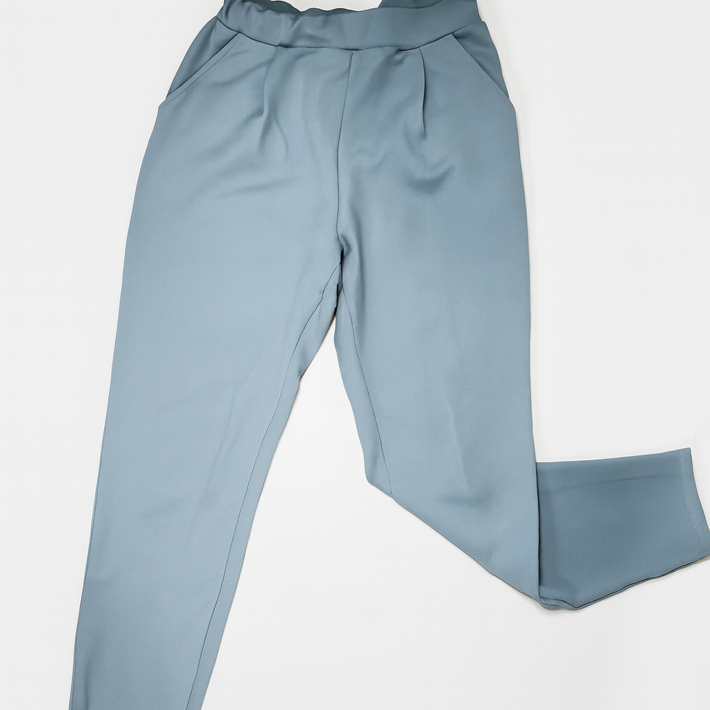 Pantalón azul con cintura elástica y bolsillos laterales - Size M_1