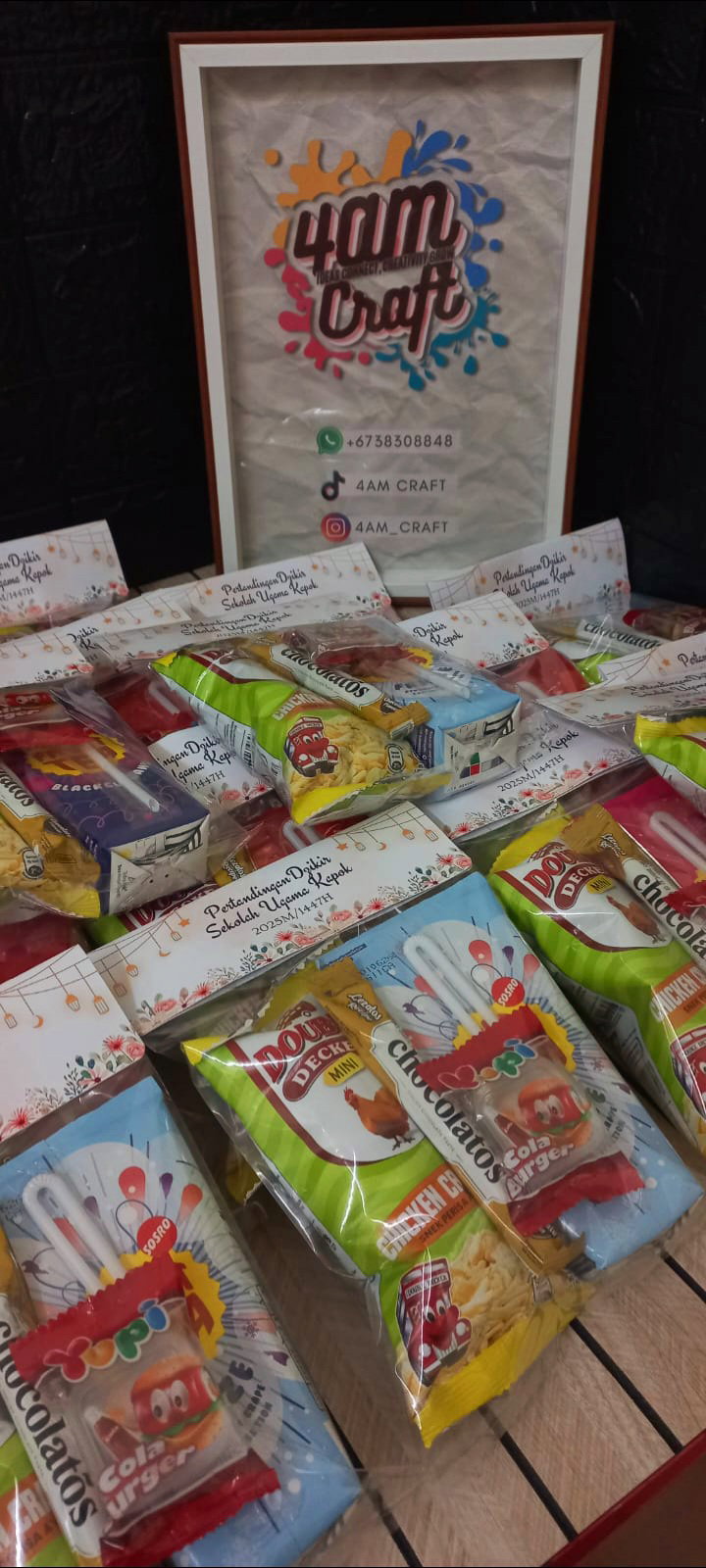 Card Header + Snack Set