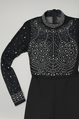 Enterizo negro de manga larga con pedrería - Size M