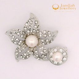 Brooch Fresh Water Pearls