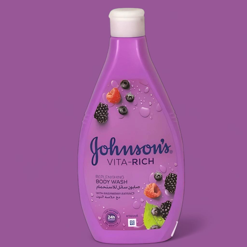 JOHNSON'S VITA-RICH BRIGHTENING BODY WASH WITH BLACKBERRY EXTRACT 400 ML جونسون فيتا ريتش غسول الجسم بخلاصة التوت 400 مل_0
