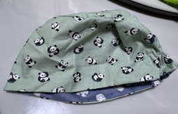 Polar bears / Pandas reversible scrub cap