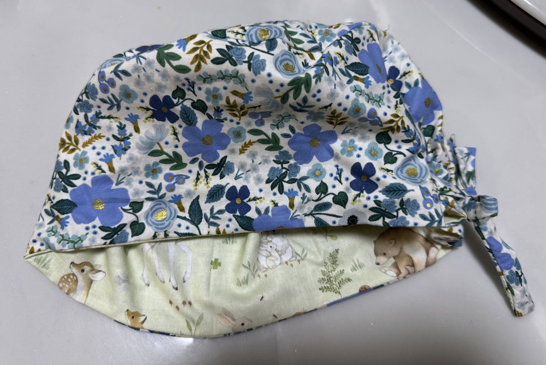 Rifle paper / forest animals reversible scrub cap 