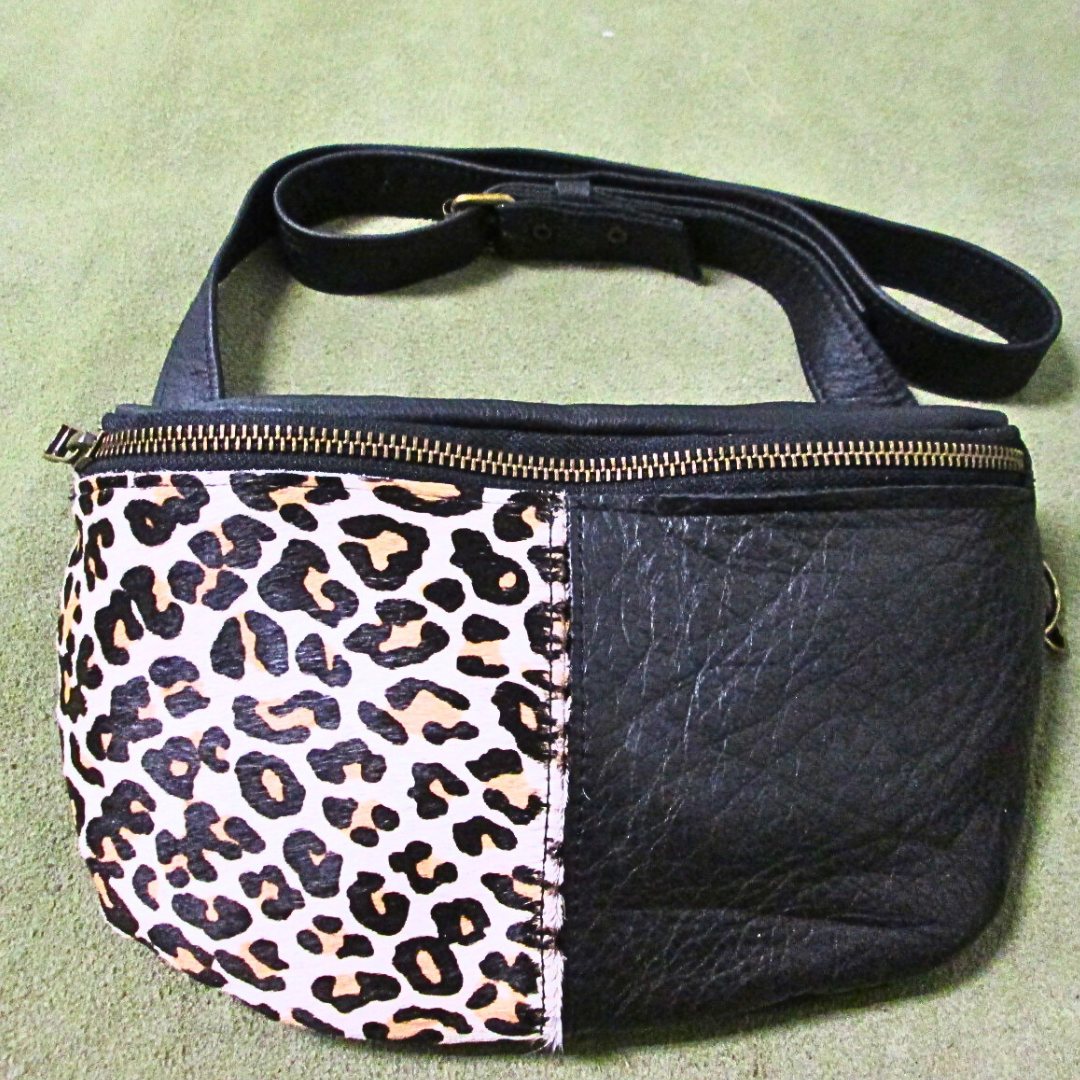 Lyra Moon Bag Animal Print 