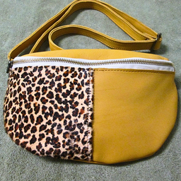 Lyra Moon Bag Animal Print  Yellow