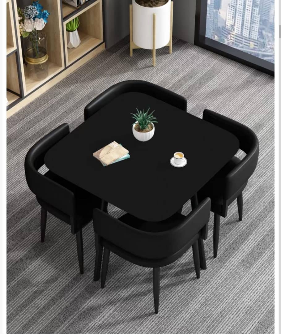 Table à manger carrée moderne 4 chaises  ARTICLE N°: VDR_0018_1