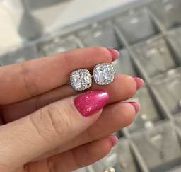 Vintage earring